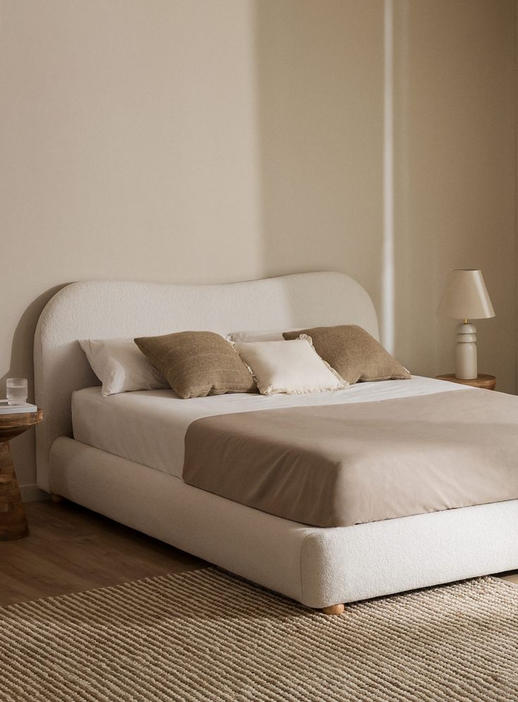 Aura BED 1